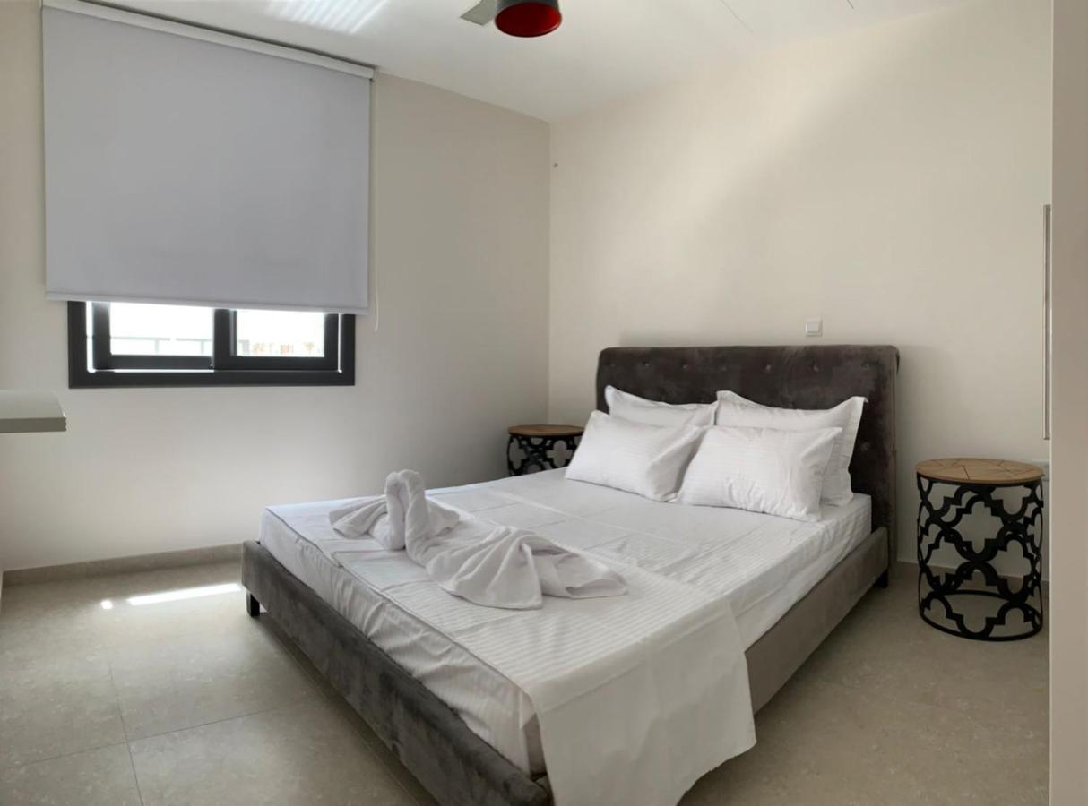 Silver House Boutique Appartamento Paphos Esterno foto