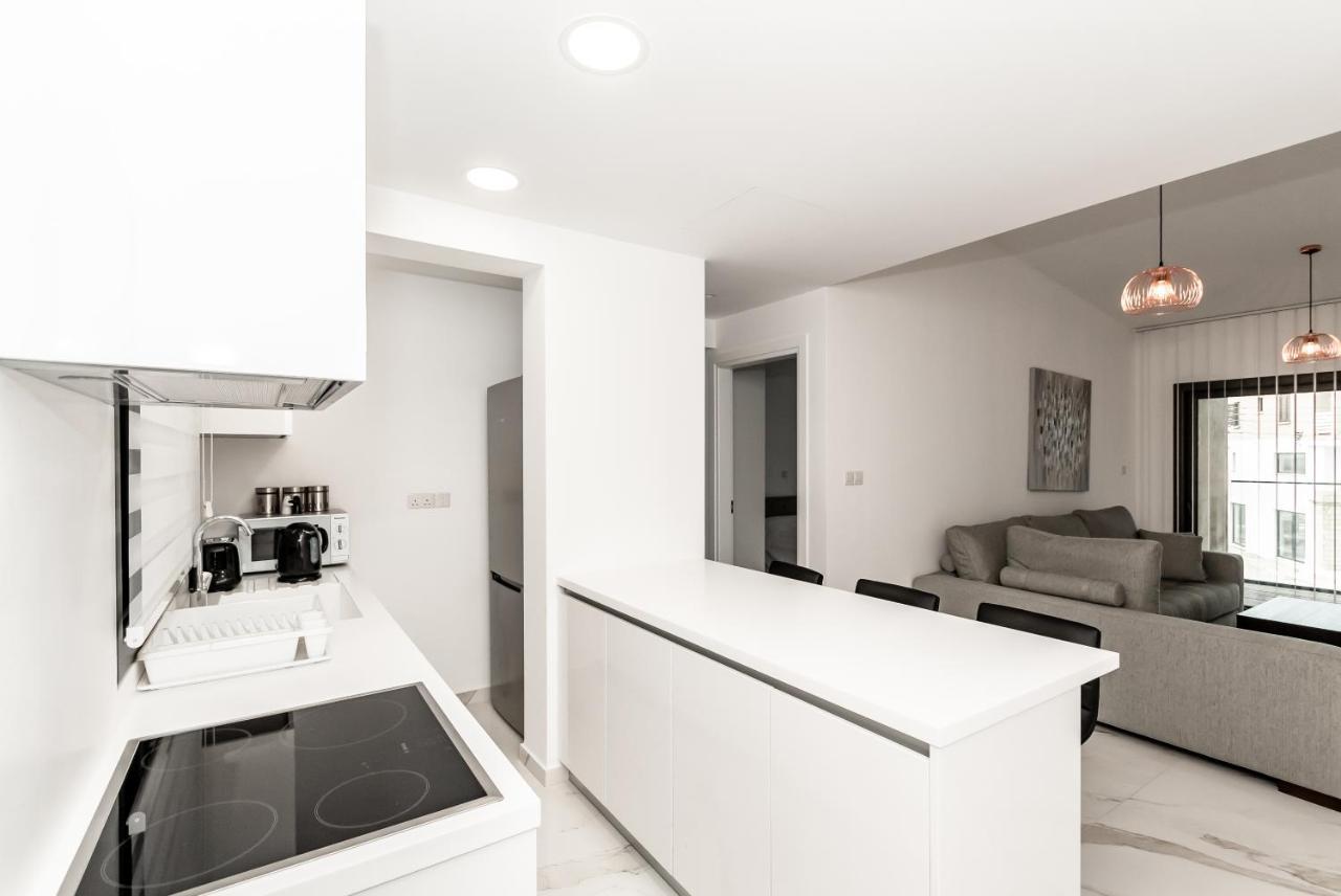 Silver House Boutique Appartamento Paphos Esterno foto
